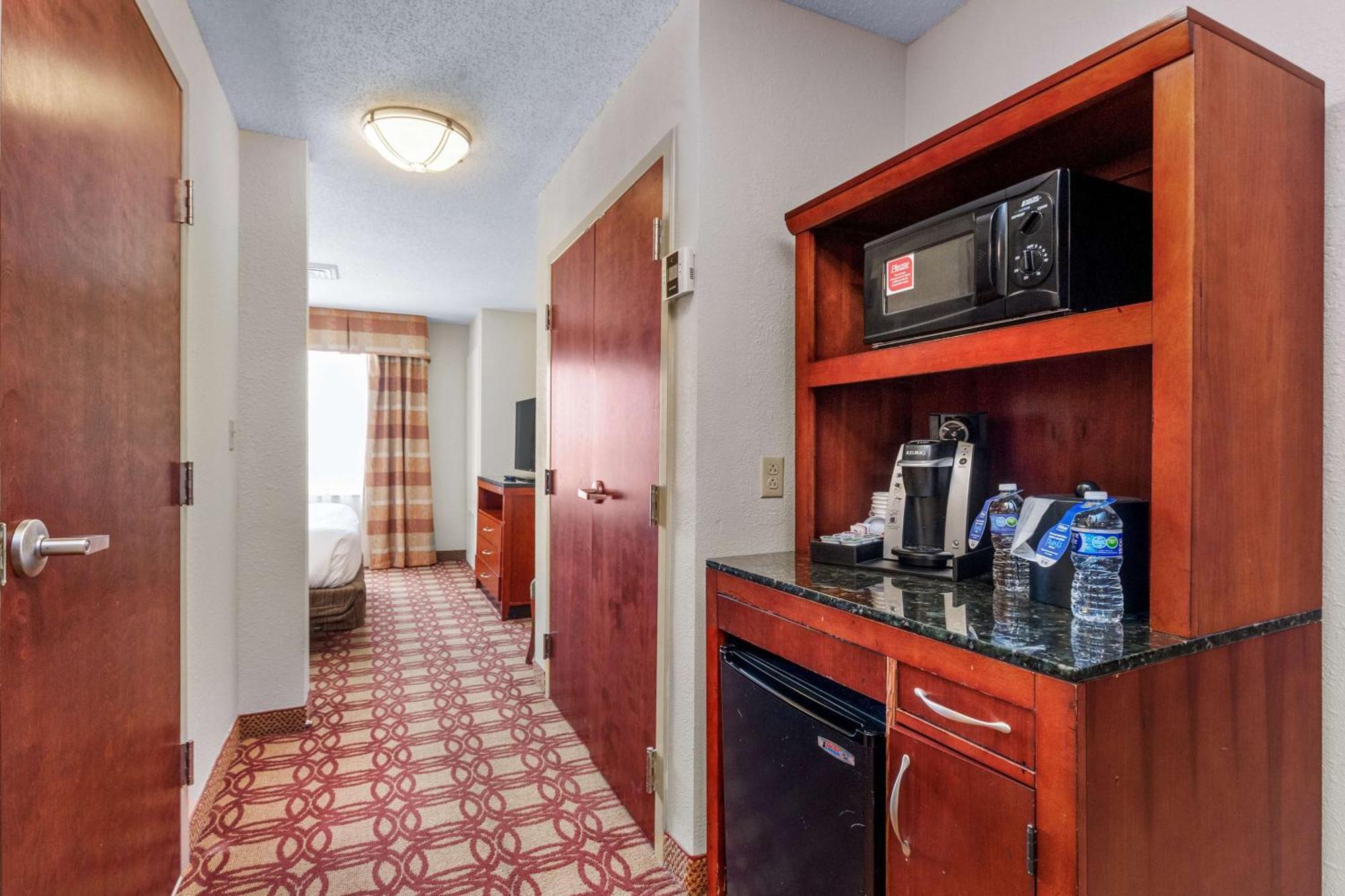 Hilton Garden Inn Старквілл Екстер'єр фото