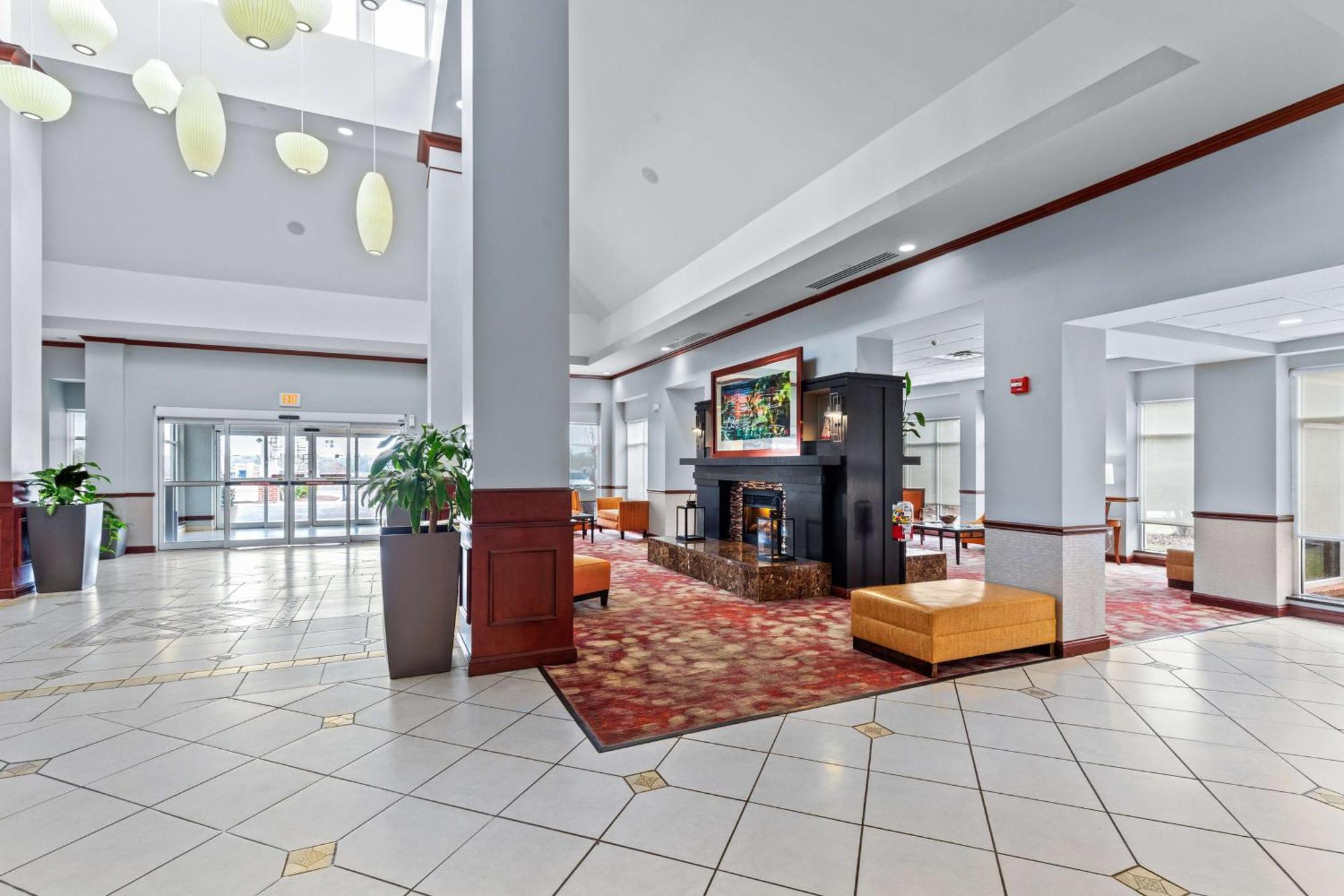 Hilton Garden Inn Старквілл Екстер'єр фото