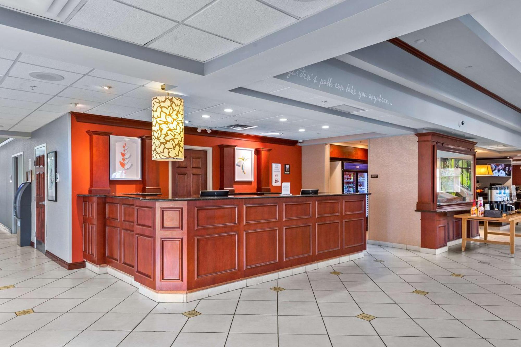 Hilton Garden Inn Старквілл Екстер'єр фото